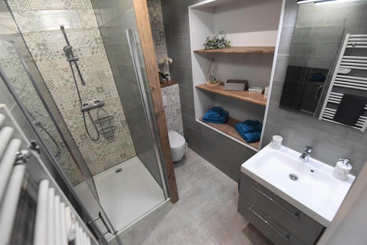 Studio 86 - Climatisation & Proche Centre-Ville- 2 Personnes - Bnb Epernay Exterior photo